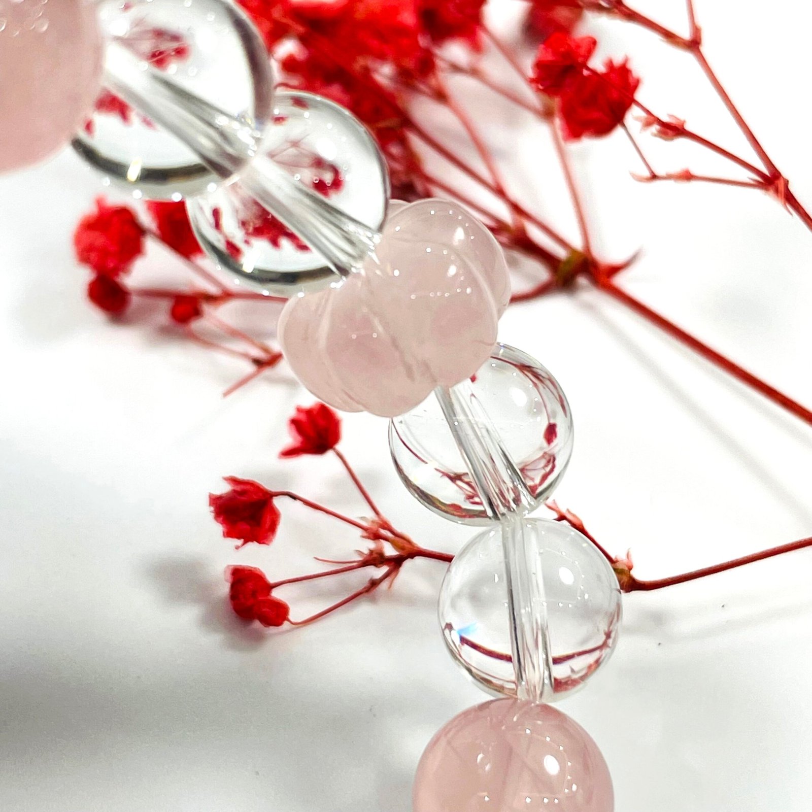 LumiCrystal Natural Rose Quartz Clear Quartz Beaded Bracelet, Carved Rose Quartz Pixiu Stretch Bracelet, Spiritual Energy Healing Jewelry for Women Daily Wear Blessing Gift - 图片 4